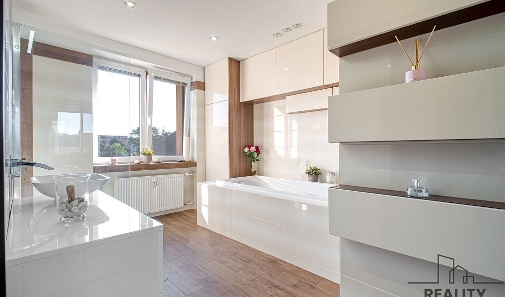 Prodej bytu 2+kk, 79 m², Vítkovice - Ostrava-město, Ostrava