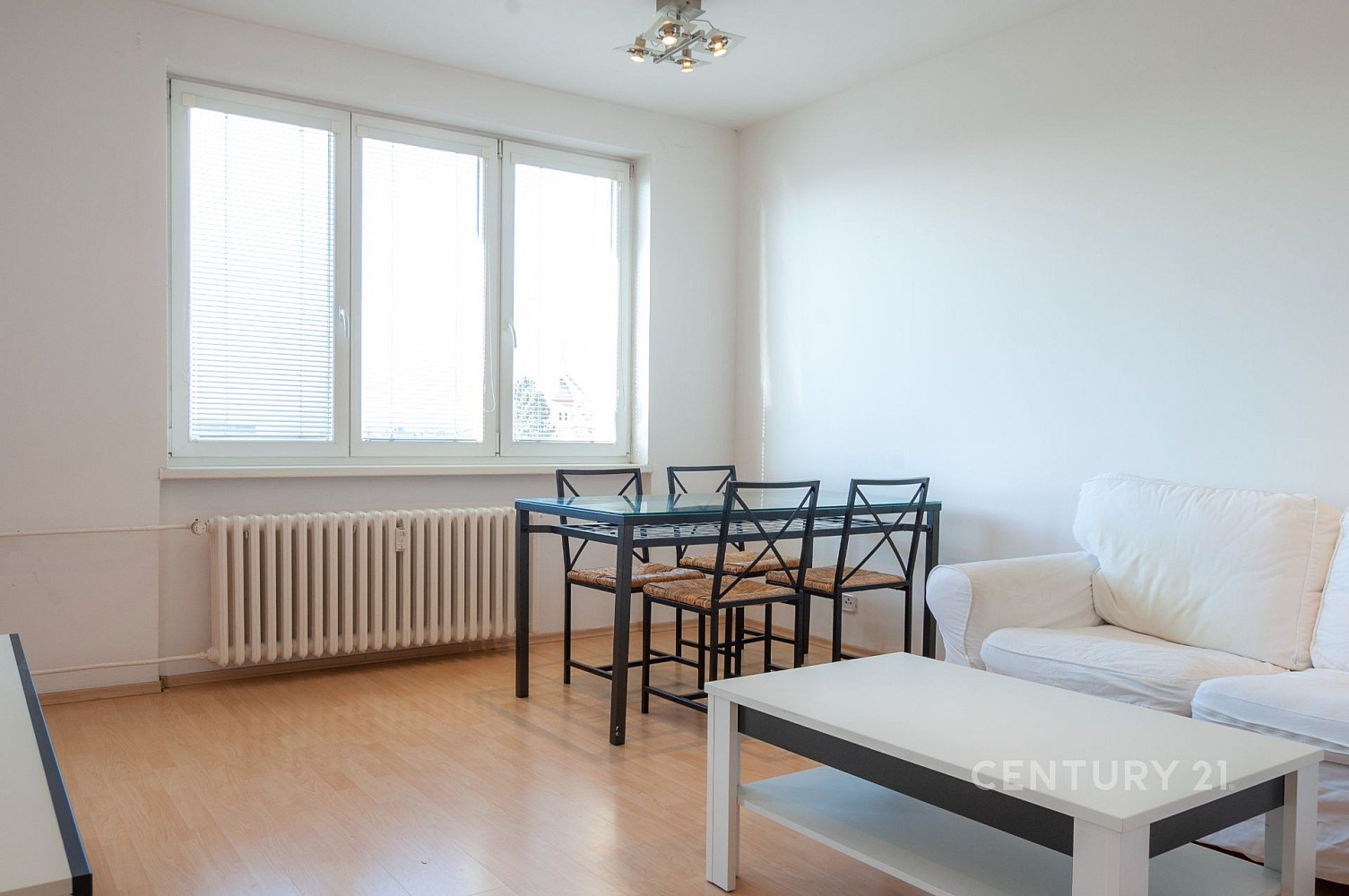 Pronájem bytu 2+kk 53 m² — photo 4