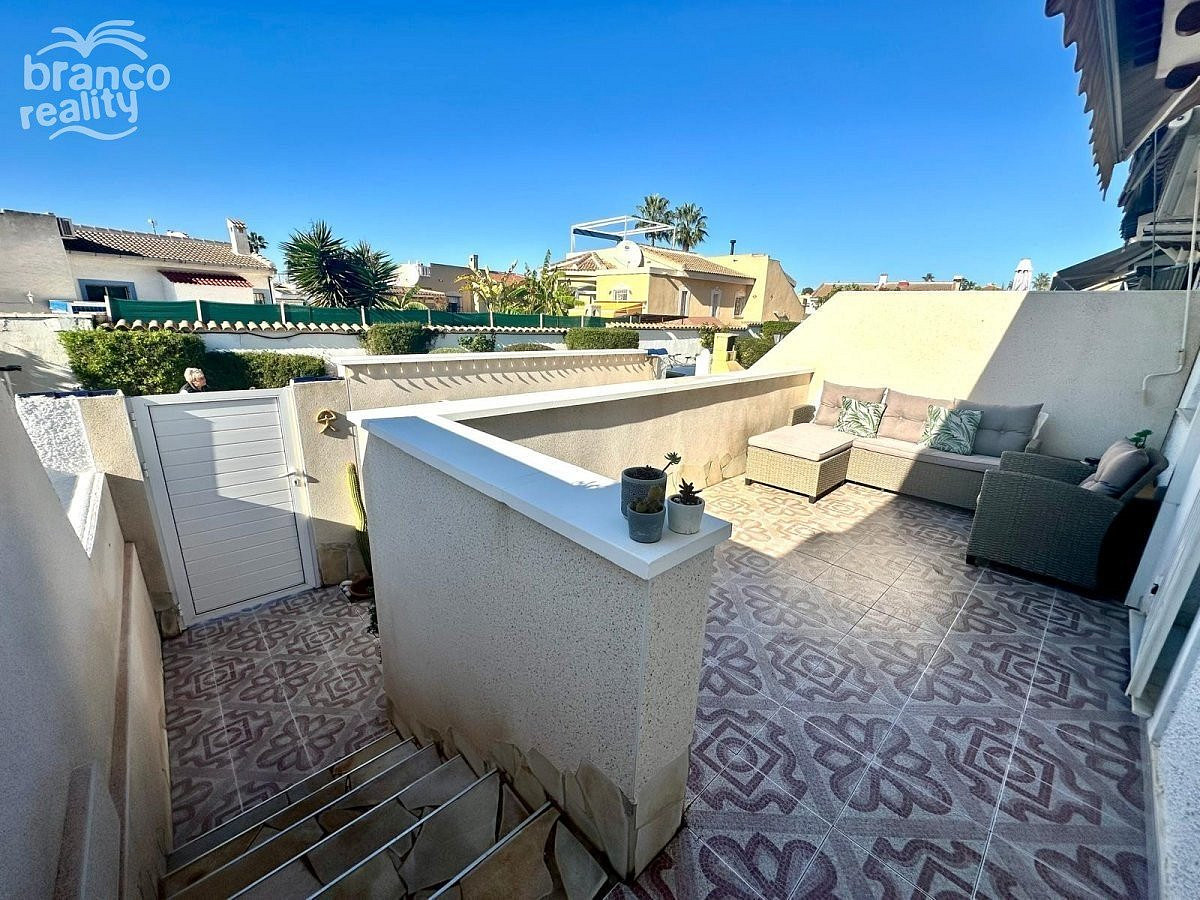 Prodej domu 60 m² s pozemkem 500 m² - Vista 2