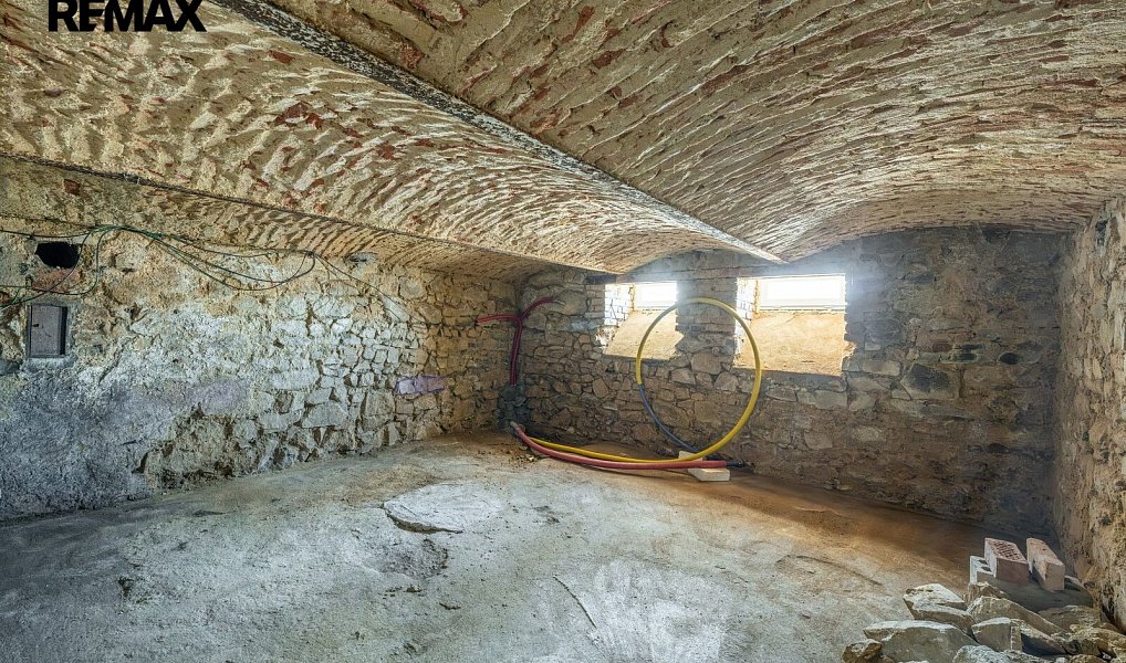Prodej domu 550 m² s pozemkem 1 119 m², Volyně – náhled fotky 36