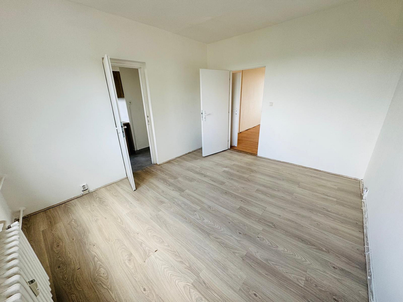 Pronájem bytu 2+1 50 m² – fotografie 3