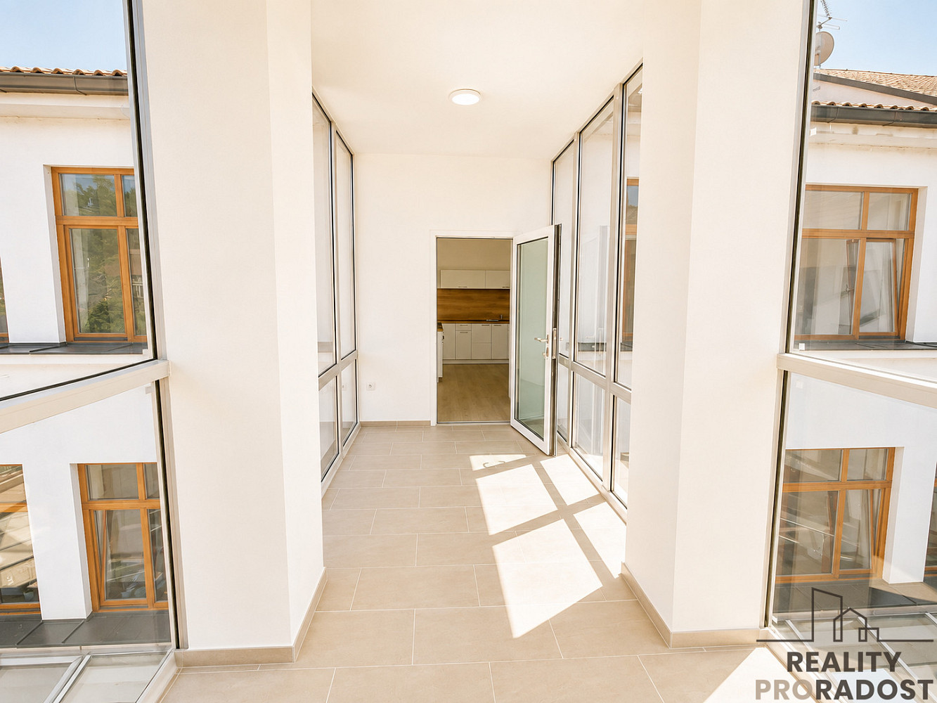 Prodej bytu 2+kk 80 m² – fotografie 4