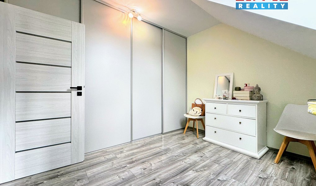 Prodej domu 180 m² s pozemkem 998 m², Petrovice u Karviné – náhled fotky 20