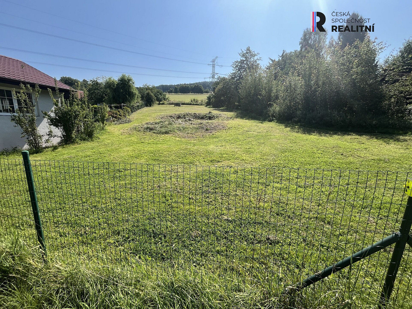 Prodej stavebního pozemku 1 667 m² – pohled 6
