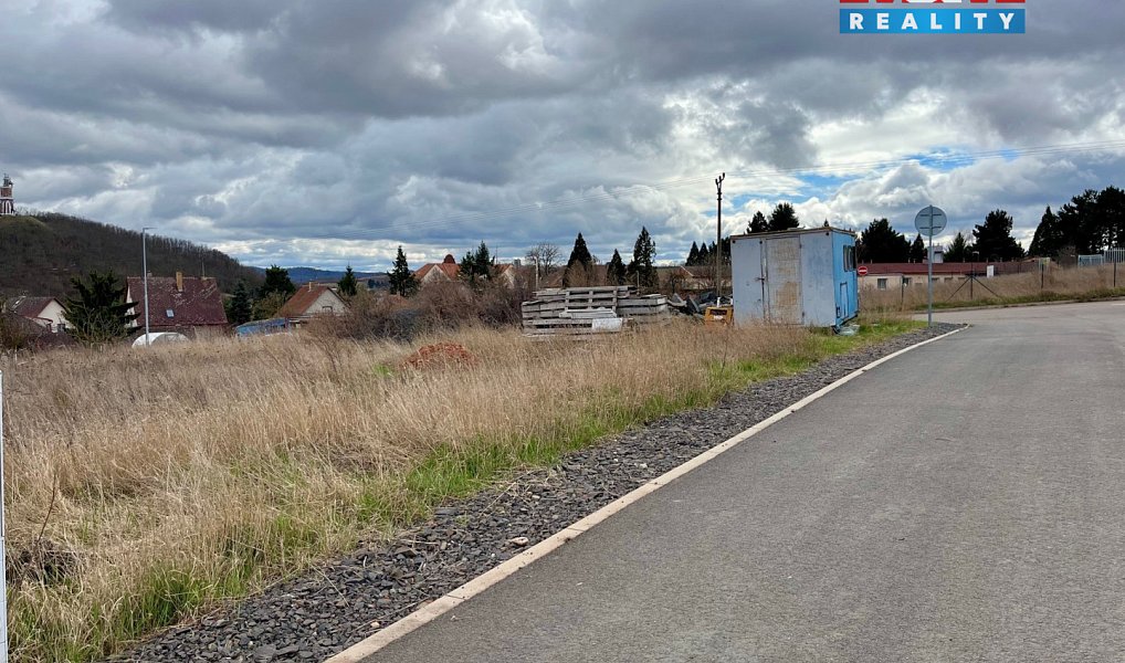 Prodej stavebního pozemku 900 m², Kryry – náhled fotky 5