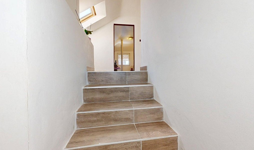 Prodej domu 157 m² s pozemkem 1 345 m², Bělá pod Bezdězem – náhled fotky 23