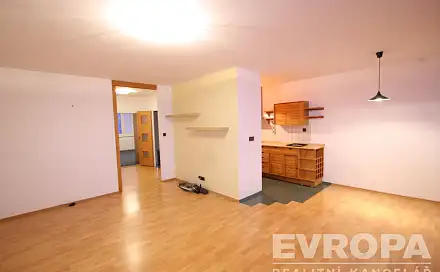 Pronájem bytu 3+kk 74 m²