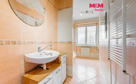 Prodej bytu 3+1 84 m², Bukovany, okres Sokolov