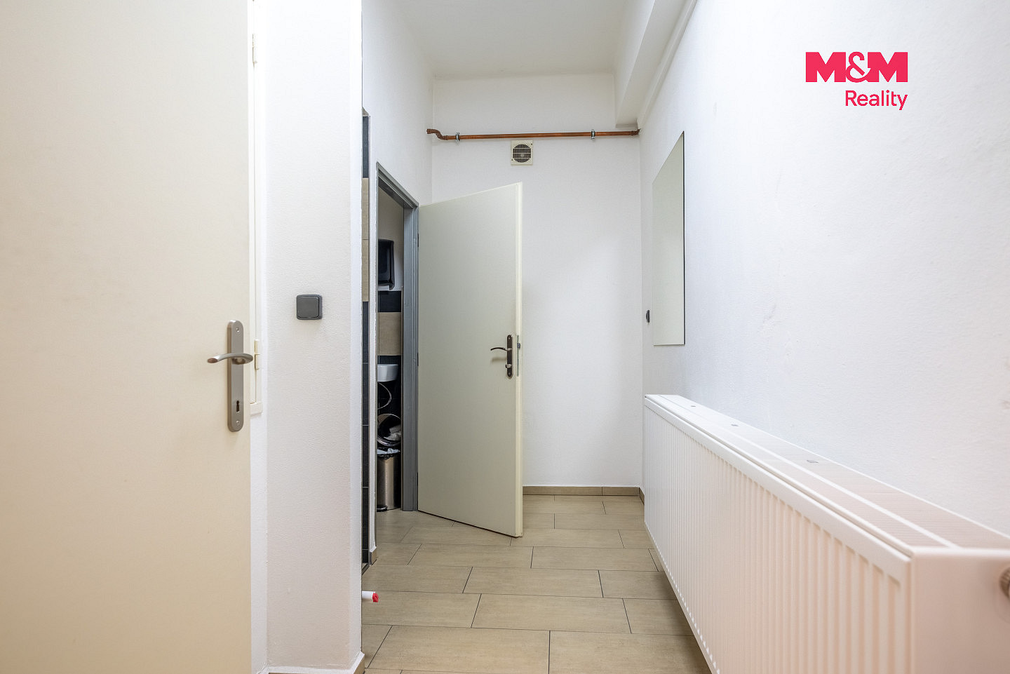 Prodej obchodních prostor 340 m² – fotografie 5