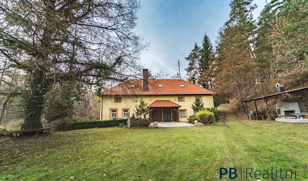 Prodej domu 450 m² s pozemkem 4 111 m², Křemže – náhled fotky 38