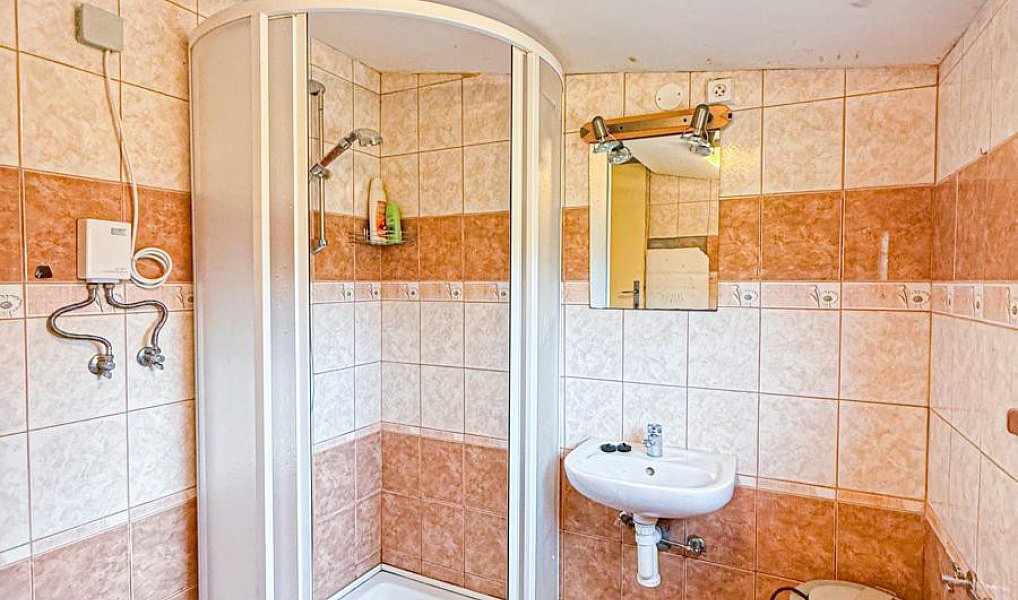 Prodej chaty/chalupy 47 m² s pozemkem 400 m², Křesín – náhled fotky 11
