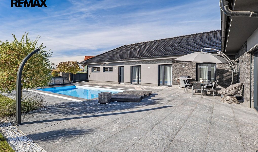 Prodej domu 221 m² s pozemkem 1 036 m², Královice – náhled fotky 12