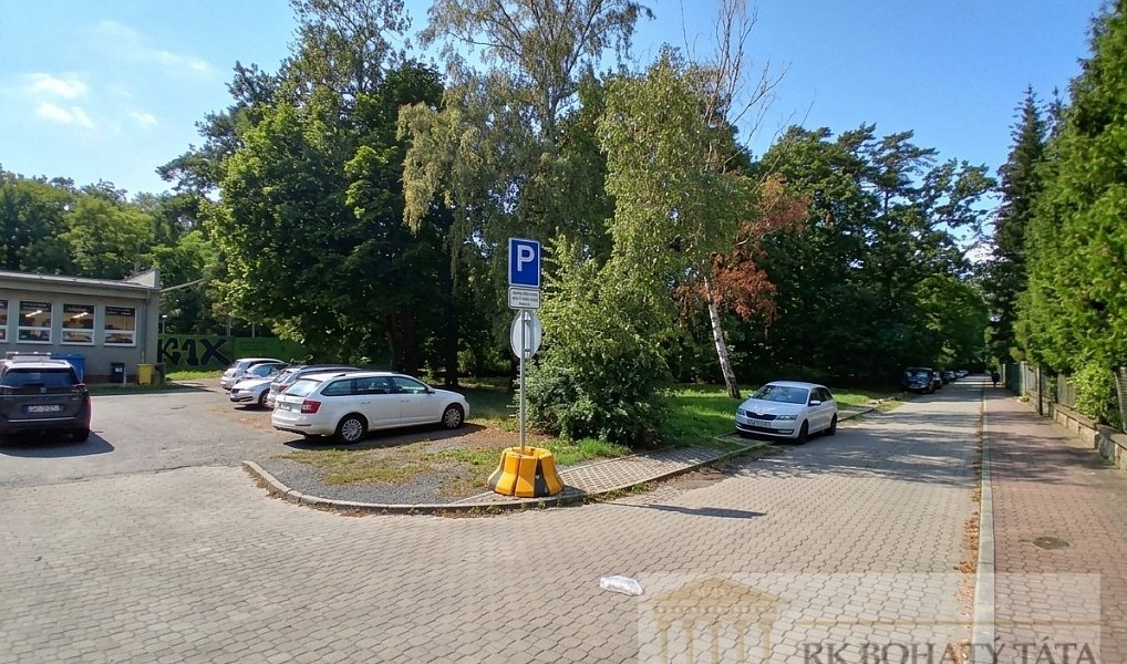 Pronájem domu 110 m² s pozemkem 848 m², Praha – náhled fotky 17