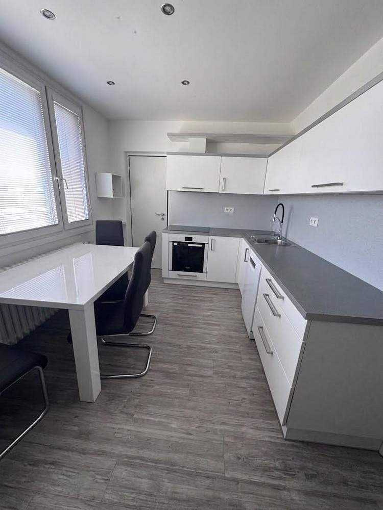 Prodej bytu 4+1 84 m² – fotografie 4