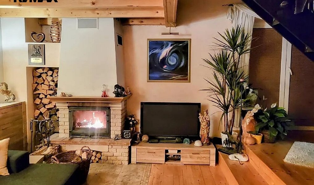 Prodej zemědělského objektu 2 400 m², Baška – náhled fotky 16