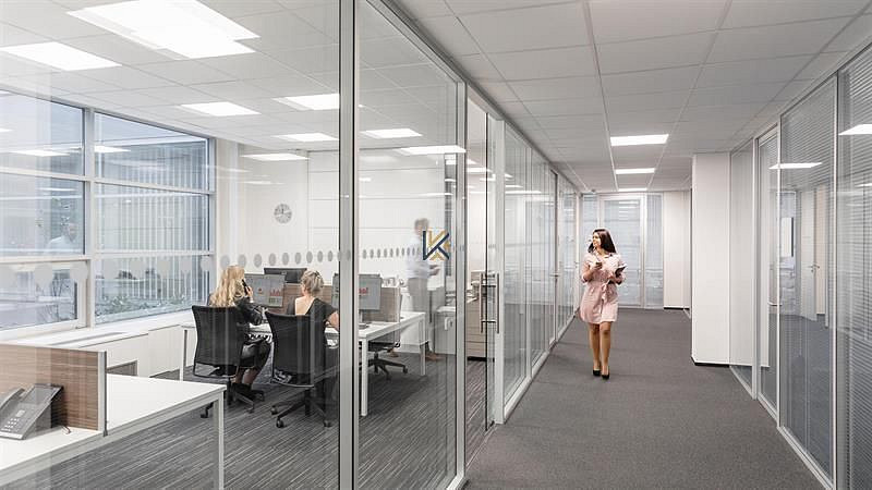 Pronájem kanceláře 235 m²