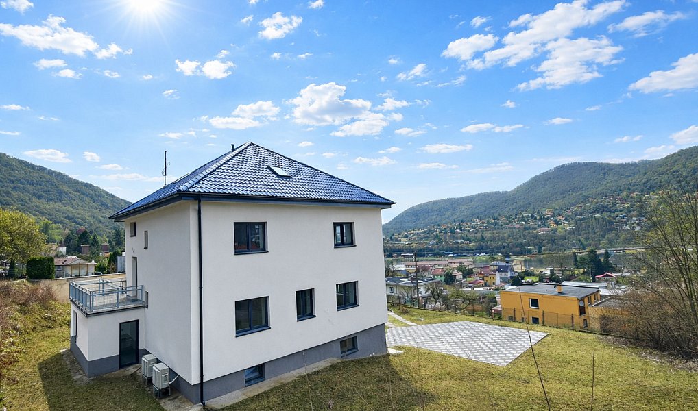 Prodej domu 272 m² s pozemkem 1 492 m², Ústí nad Labem – náhled fotky 3