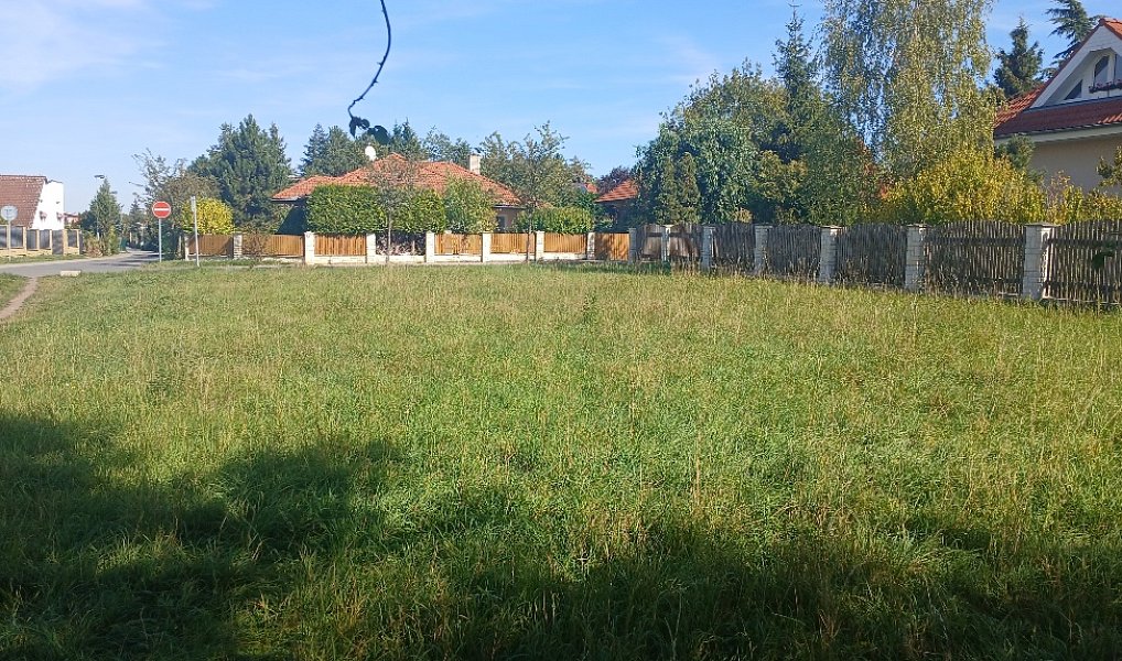 Prodej stavebního pozemku 755 m², Praha – náhled fotky 4