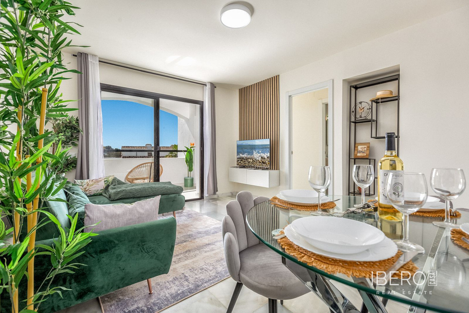 Piso 3+kk – Mijas, Riviera del Sol - Fase VIII, Urbanización Sitio de Calahonda - Vista 3