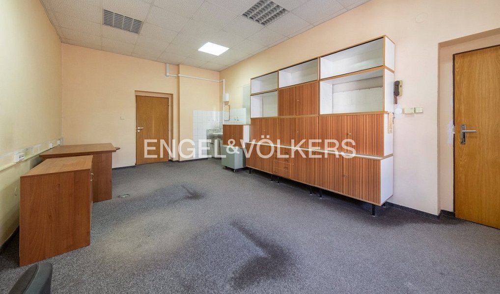 Pronájem kanceláře 58 m², Plzeň – náhled fotky 5