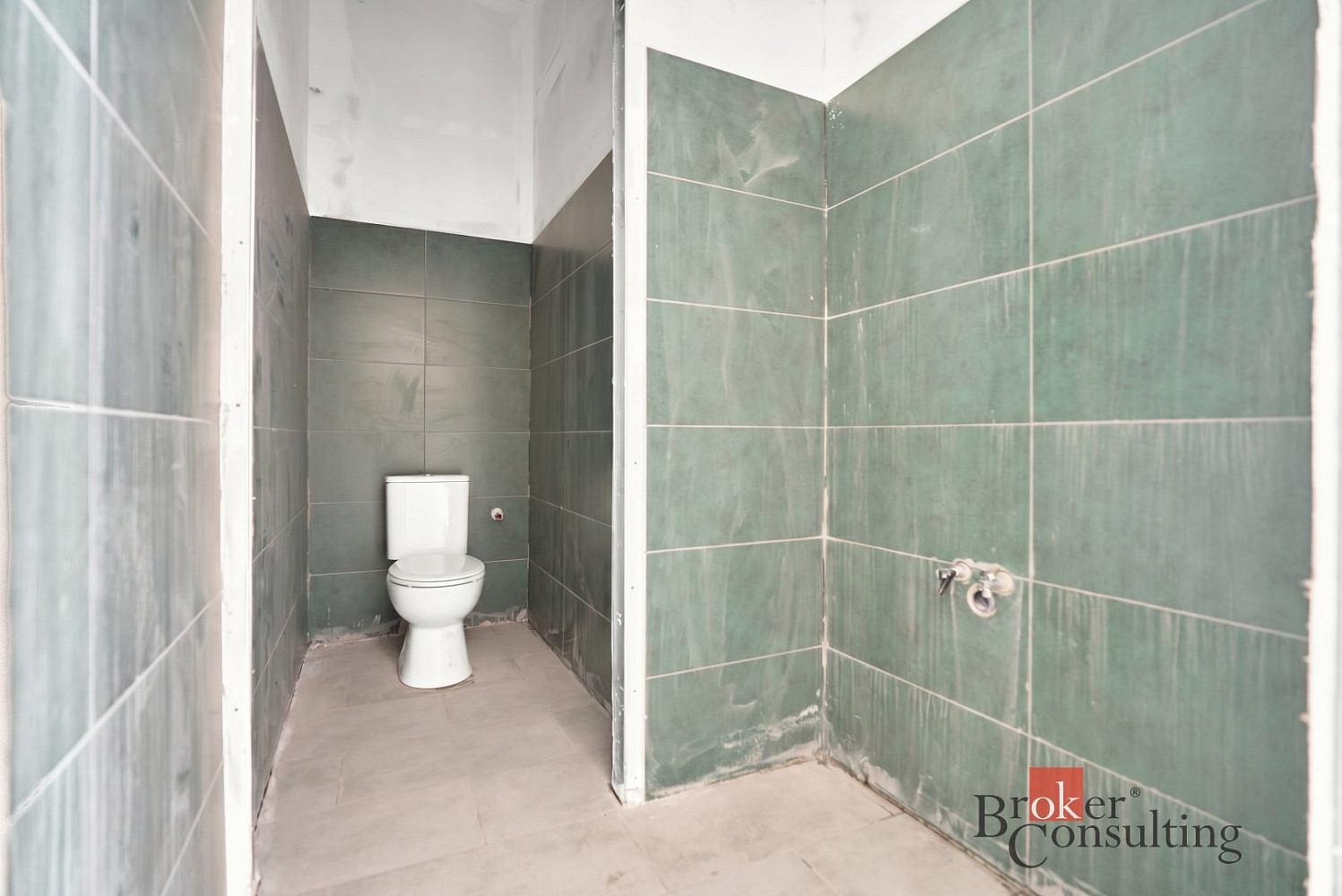 Prodej kanceláře 750 m² – fotografie 4