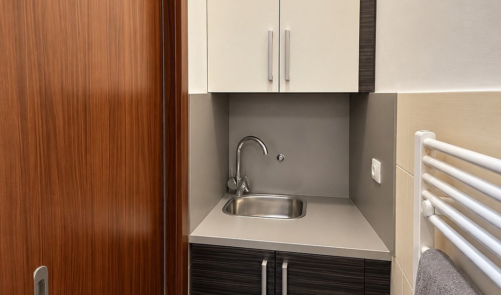 Pronájem obchodních prostor 19 m², Chrudim – náhled fotky 6