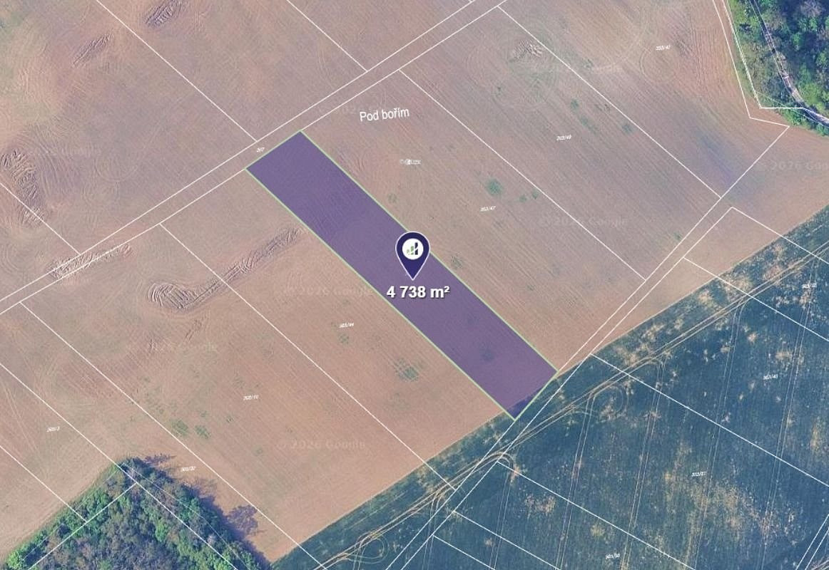 Prodej pole 4 738 m²