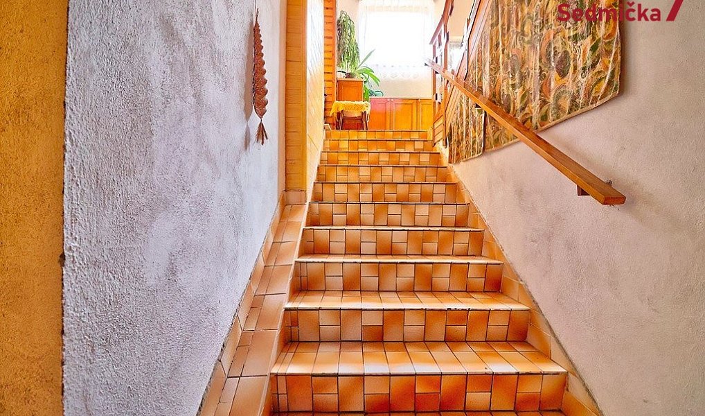 Prodej domu 318 m² s pozemkem 1 300 m², Věcov – náhled fotky 19