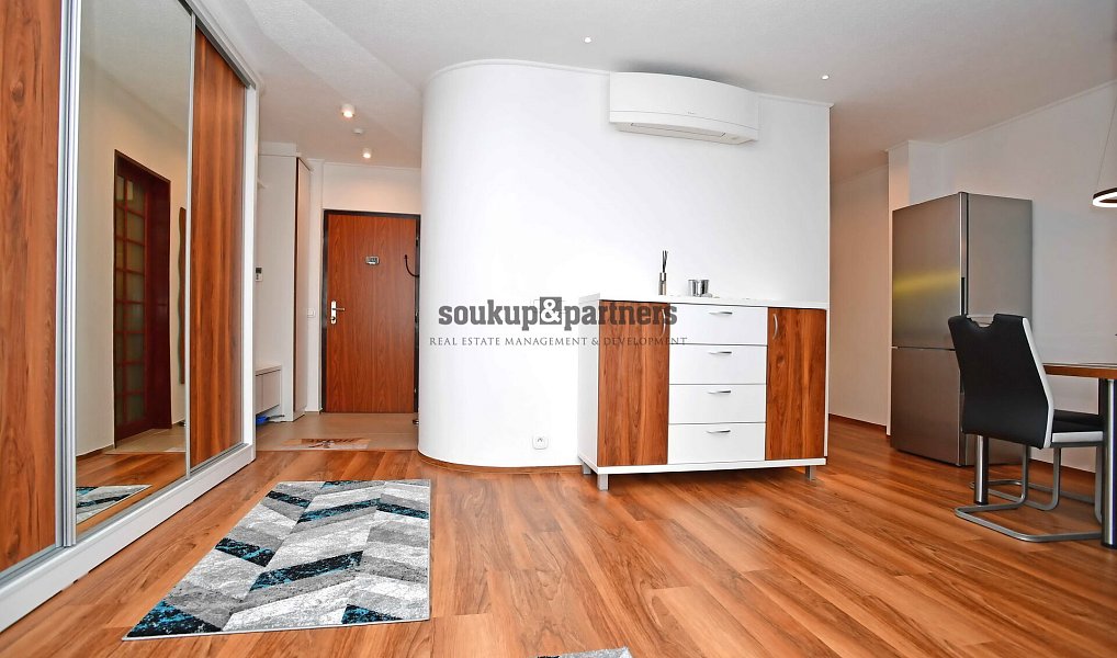 Prodej bytu 2+kk 41 m², Praha – náhled fotky 3