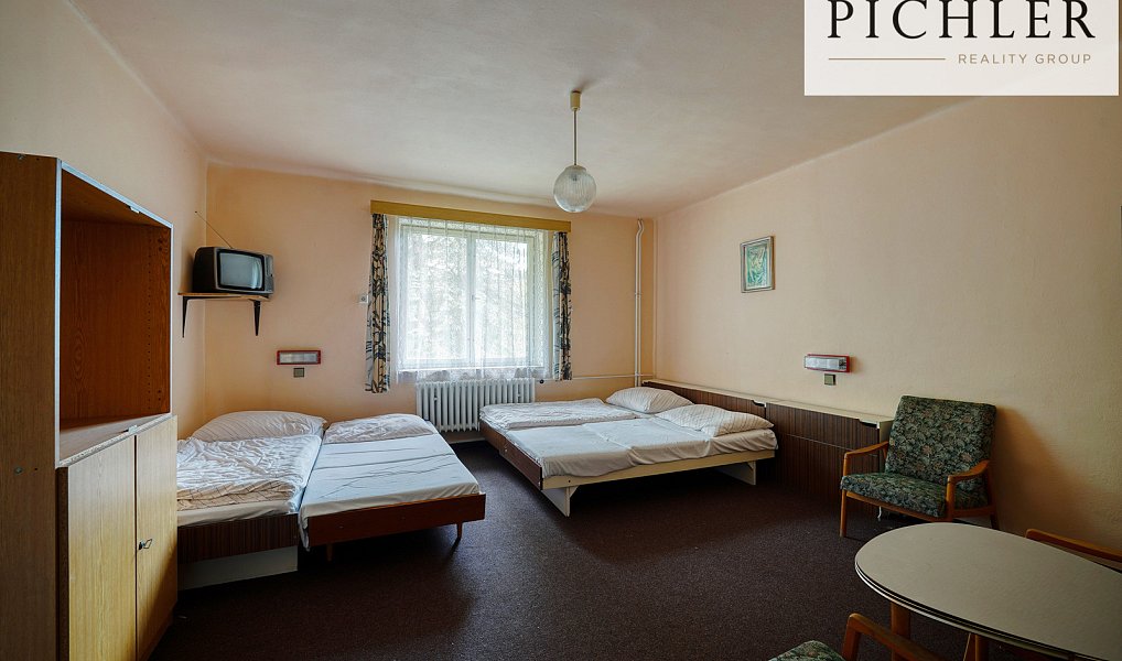 Prodej ubytovacího objektu 11 628 m², Nezdice na Šumavě – náhled fotky 23