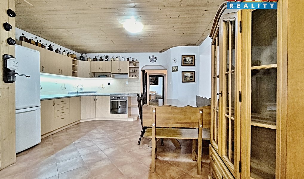 Prodej domu 167 m² s pozemkem 1 395 m², Pelhřimov – náhled fotky 2