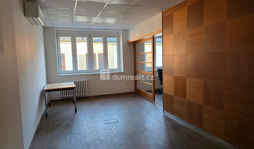 Pronájem kanceláře 250 m², Frenštát pod Radhoštěm – náhled fotky 7