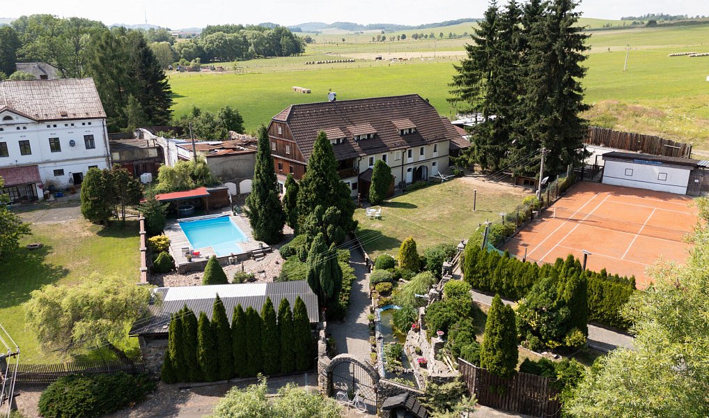 Prodej domu 478 m² s pozemkem 4 241 m², Verneřice – náhled fotky 55