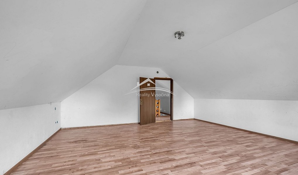 Prodej domu 168 m² s pozemkem 357 m², Hojovice – náhled fotky 13