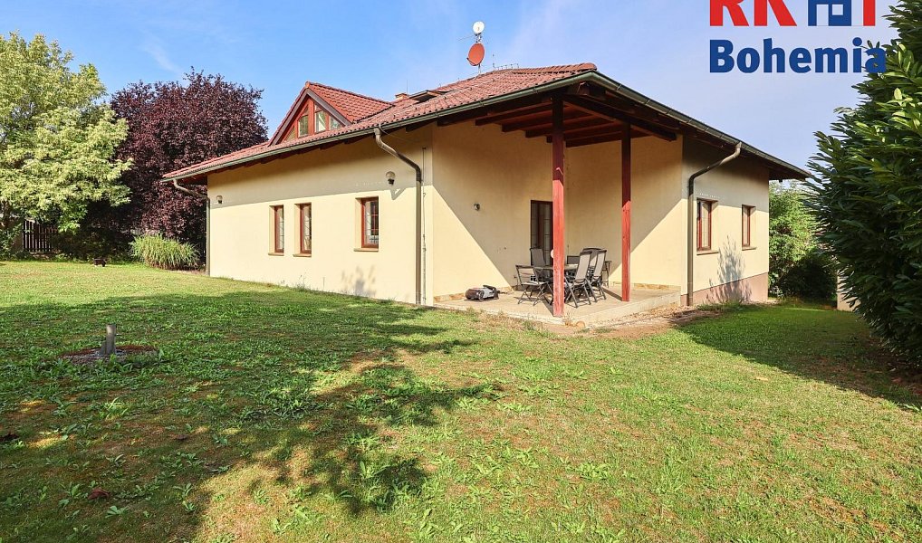 Prodej domu 309 m² s pozemkem 1 162 m², Úvaly – náhled fotky 23
