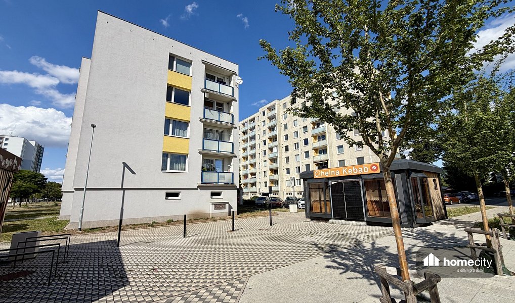 Pronájem bytu 3+kk 68 m², Pardubice – náhled fotky 31