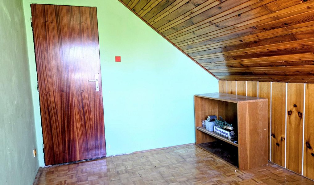 Prodej domu 200 m² s pozemkem 1 857 m², Lichnov – náhled fotky 32