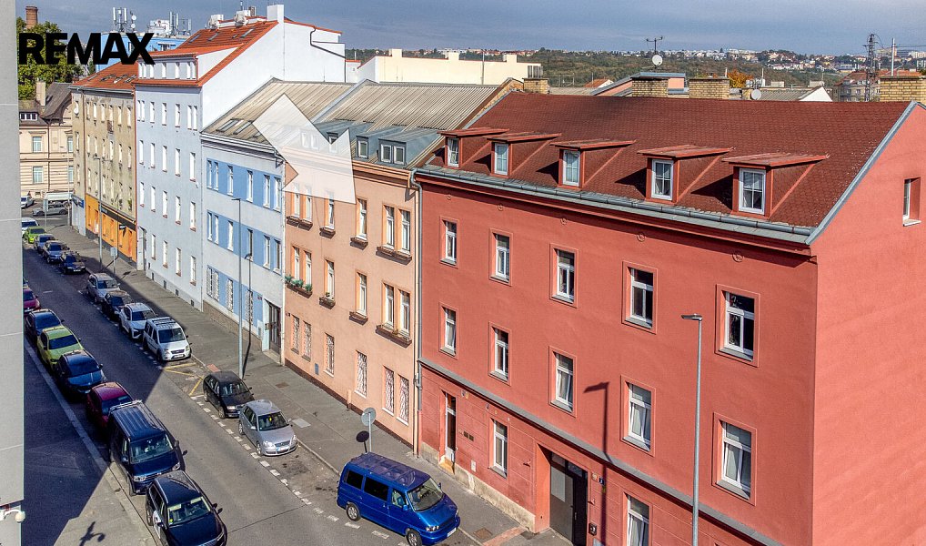 Prodej bytu 1+1 27 m², Praha – náhled fotky 2