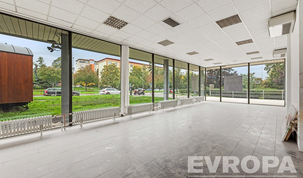 Pronájem obchodních prostor 112 m², Praha – fotka 1 z 6