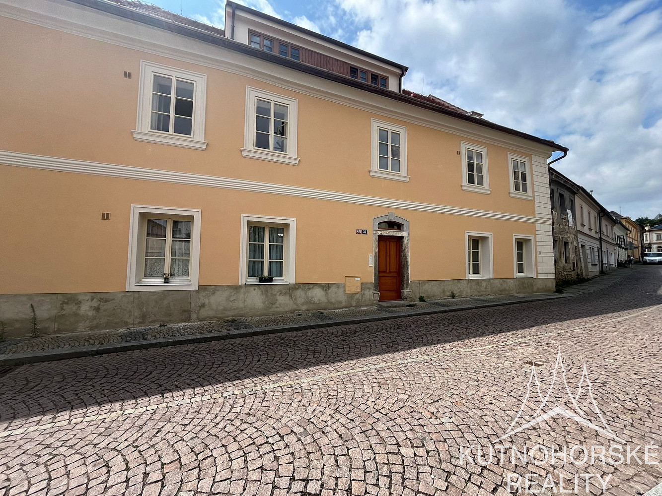 Pronájem garáže 15 m2, kutná hora-vnitřní město - jungmannovo náměstí — photo 4