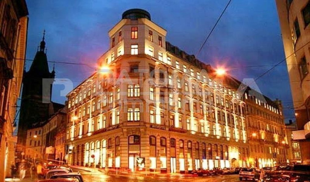 Pronájem kanceláře 145 m², Praha – náhled fotky 13