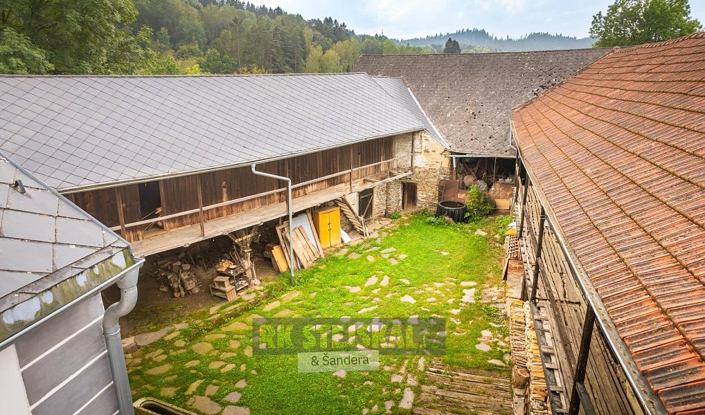 Prodej chaty/chalupy 600 m² s pozemkem 3 209 m², Rožmitál na Šumavě – náhled fotky 7