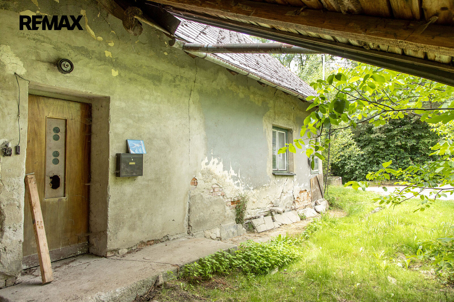 Prodej stavebního pozemku 473 m² – fotografie 4