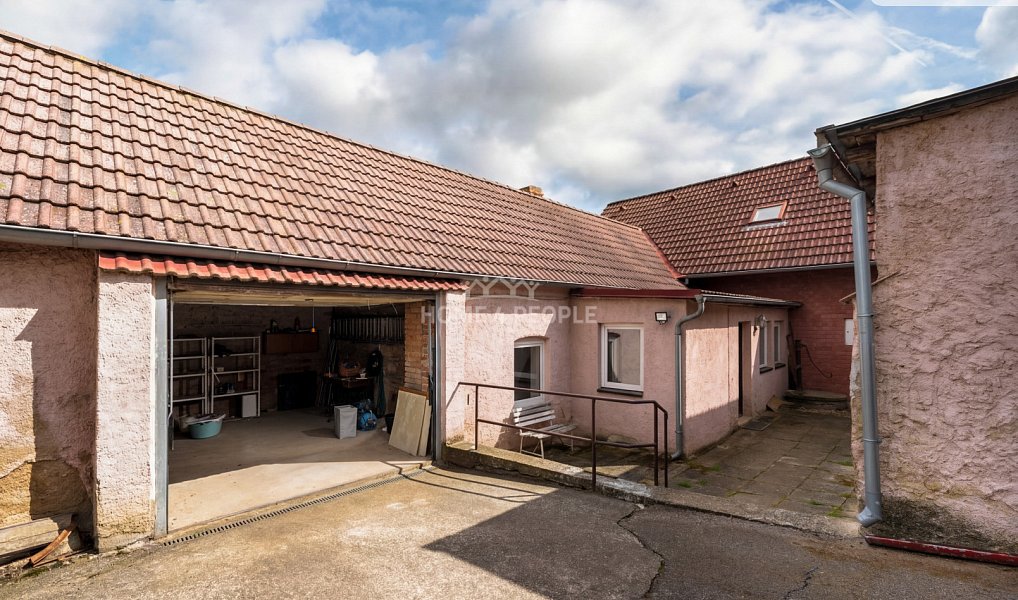 Prodej domu 133 m² s pozemkem 1 126 m², Zlonice – náhled fotky 42