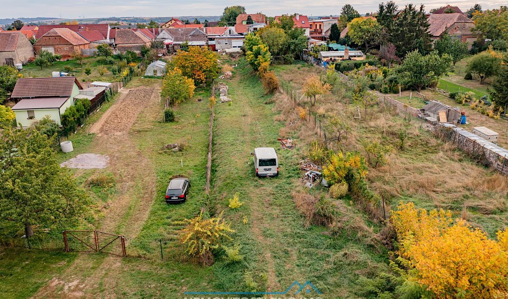 Prodej domu 220 m² s pozemkem 1 436 m², Chvalovice – náhled fotky 32