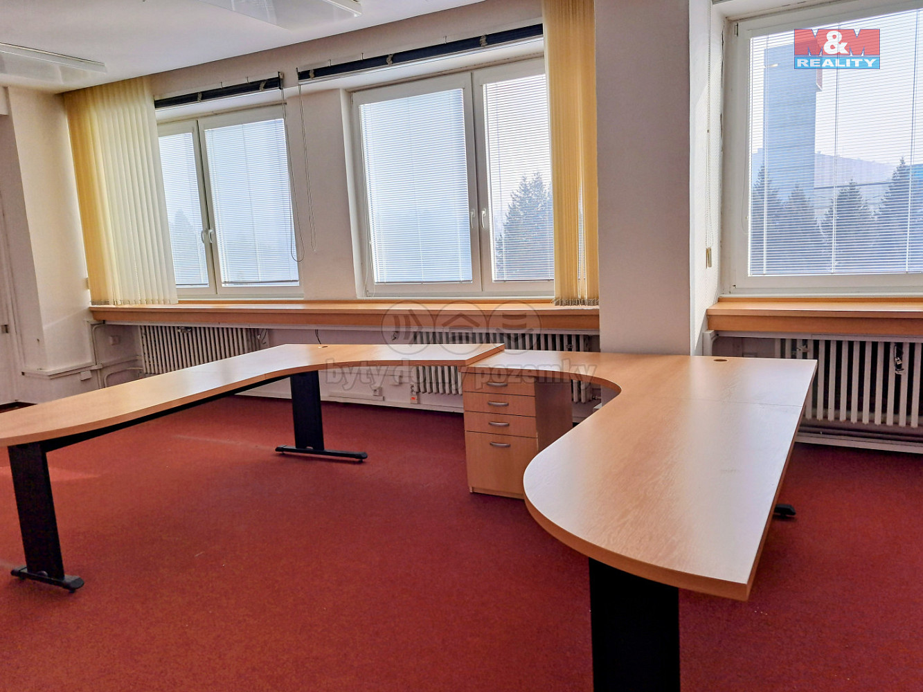 Pronájem kanceláře 288 m² — photo 3