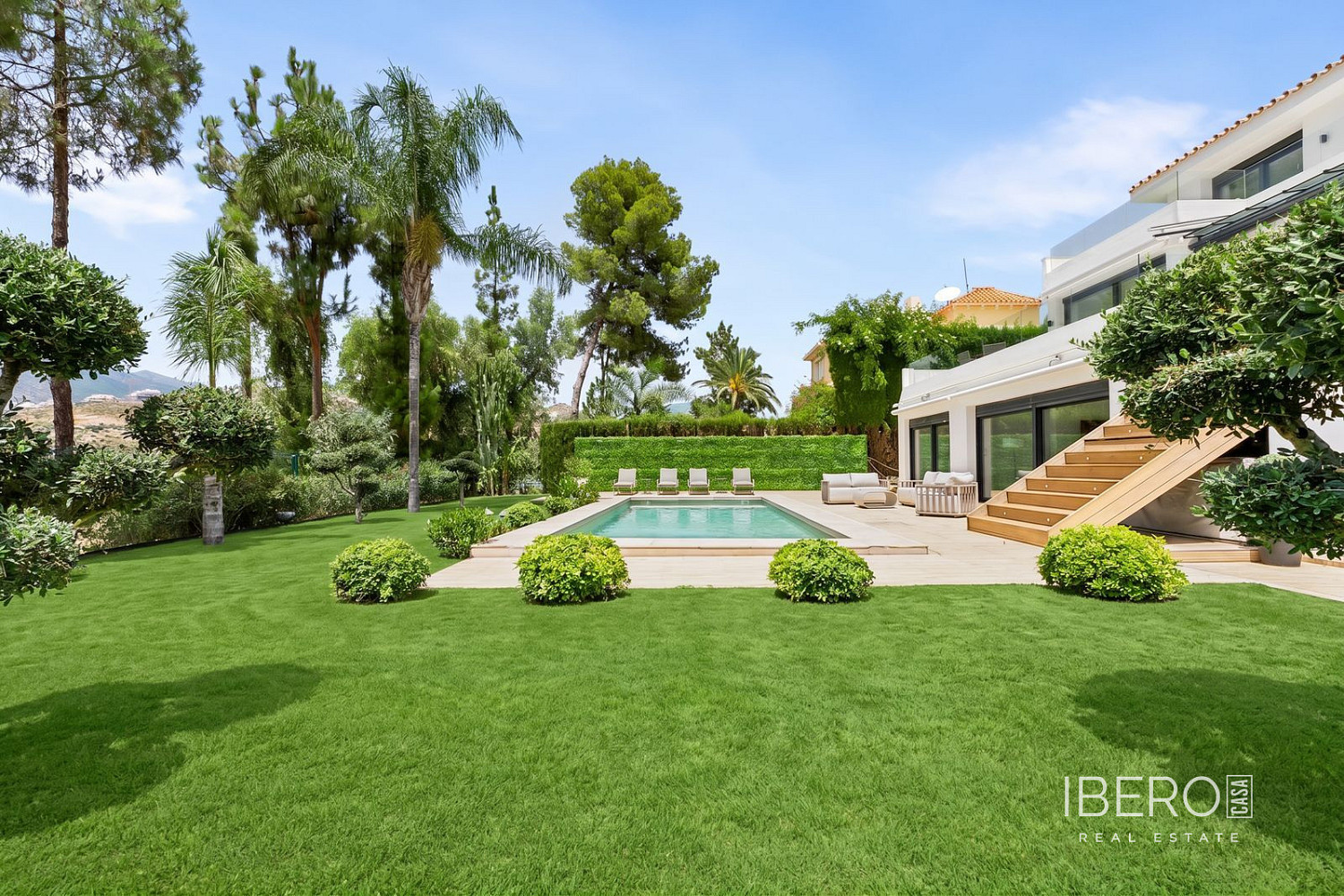 Casa 5+kk – Marbella, Nueva Andalucía - Más
