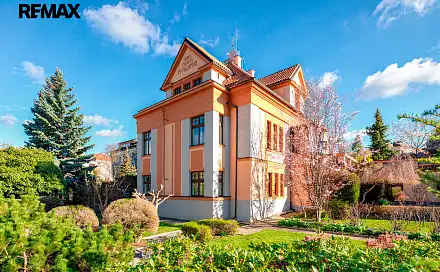 Prodej domu 464 m² s pozemkem 1 262 m², Praha 1 - Vinohrady