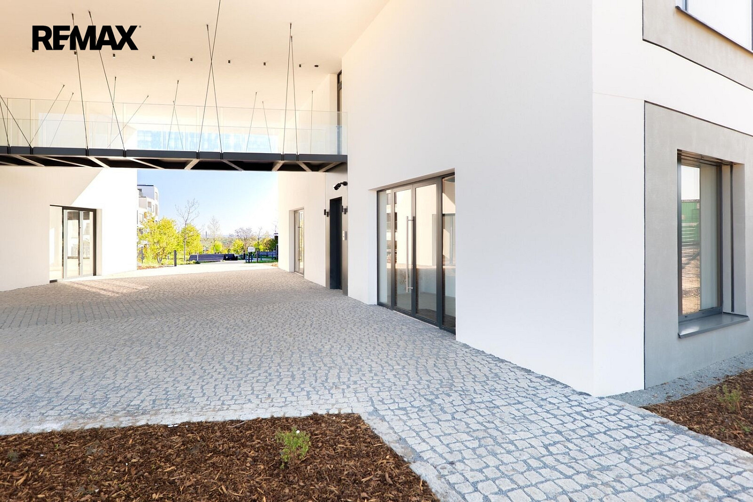 Prodej obchodních prostor 34 m² – fotografie 5