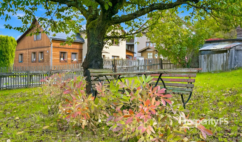 Prodej stavebního pozemku 2 810 m², Sloup v Čechách – fotka 1 z 25